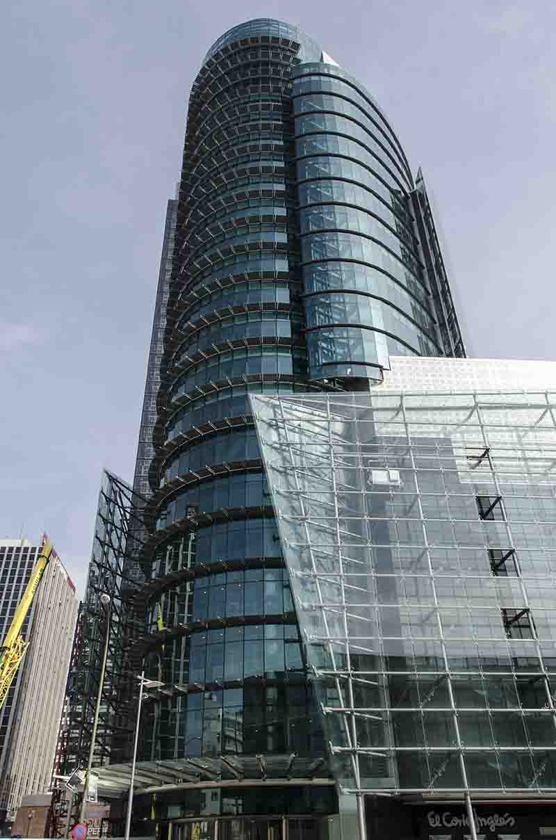 196 - Madrid - edificio torre Windsor